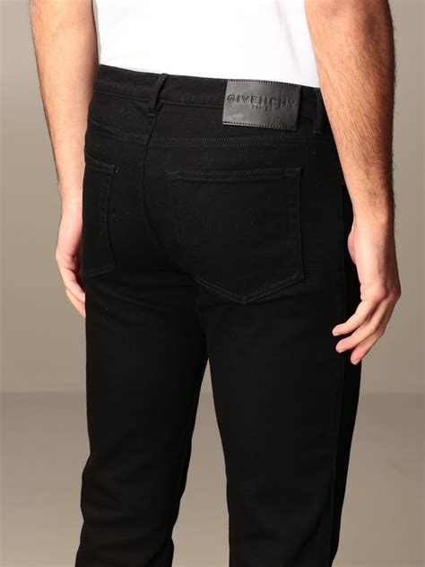 pantalones givenchy|Givenchy men's shorts.